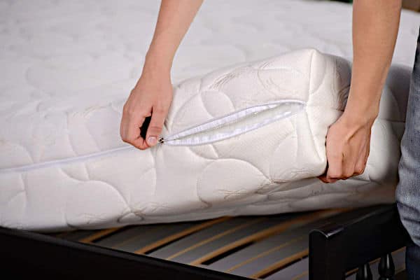 How to Get Stains Out of a Mattress Cover